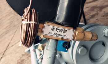 風冷箱式冷水機停機時應該注意哪些？
